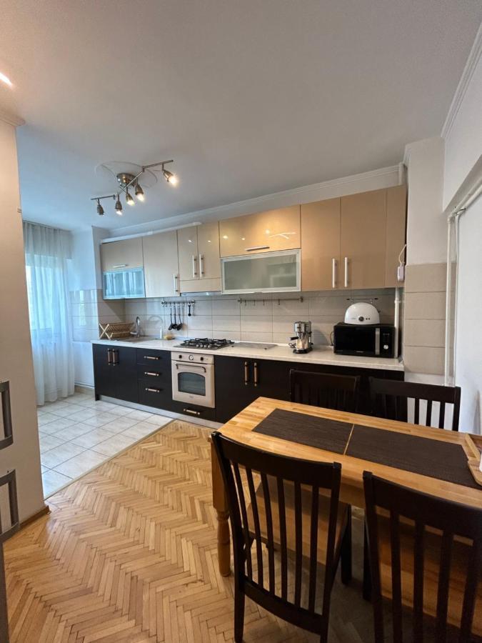 Apartment Palace Of Parliament Bucharest Luaran gambar